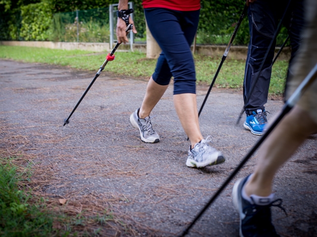 Canelli | Camminata in tecnica Nordic Walking + Circuito di Interval Training